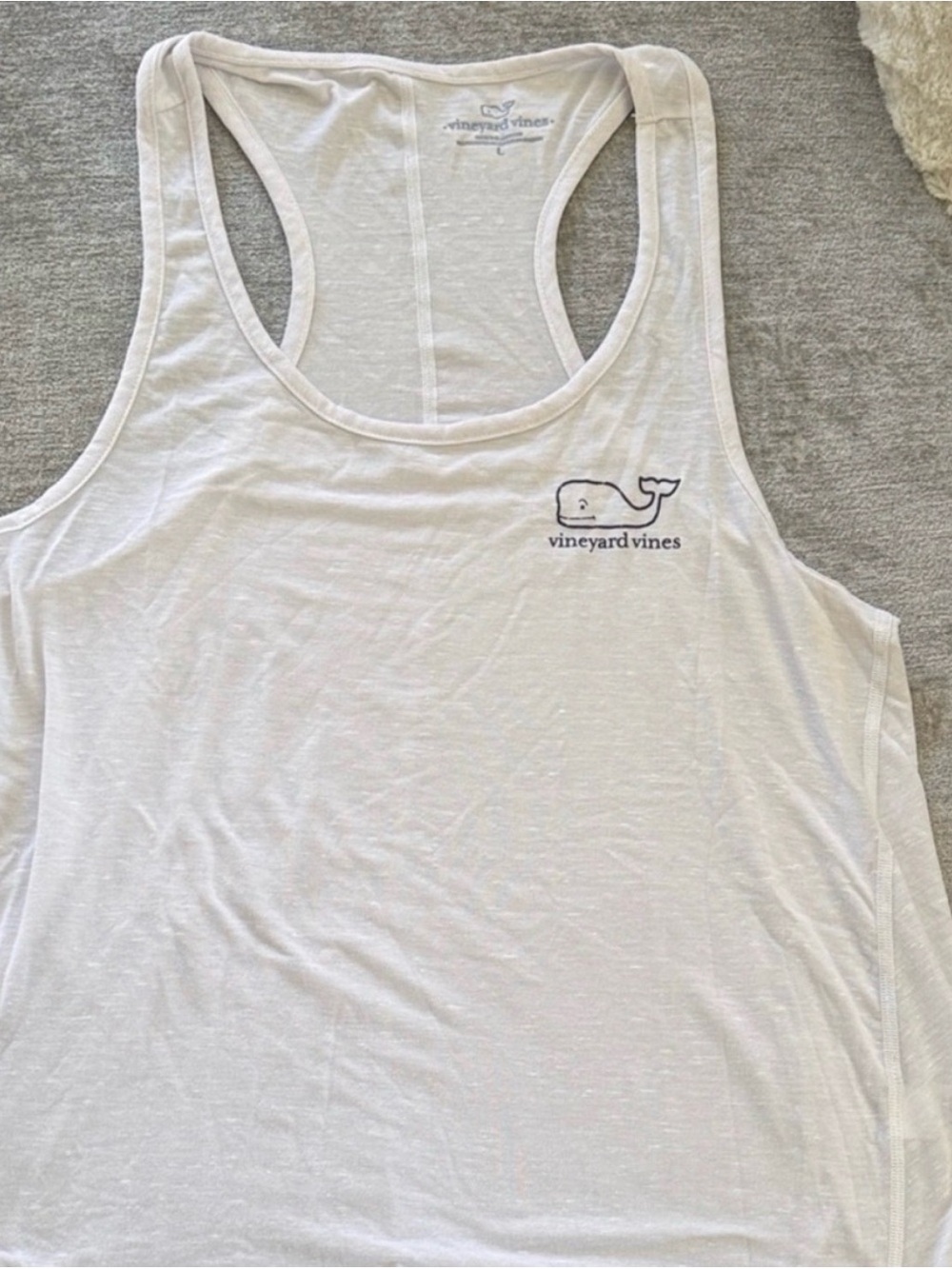 Vineyard Vines White Racerback Tank Top Women's L Navy Whale Logo NWOT